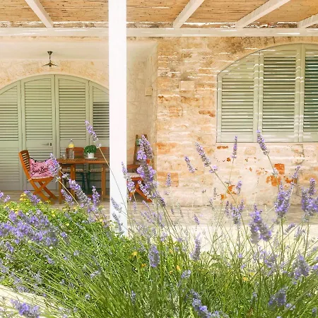 Lejlighedshotel Trulli Giaci&mauri Selva Di Fasano